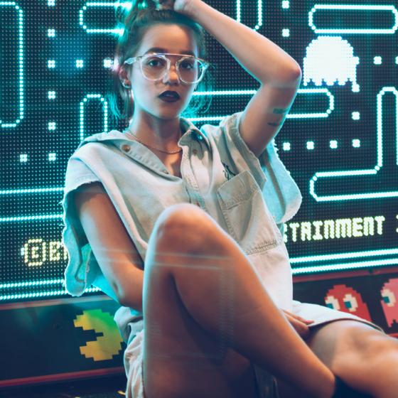 Jump the Jumpsuit: Salopeta scurtă în stil retro e numai bună acum!