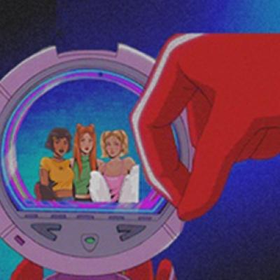 Cezar Gună - Spioanele – Imnul fetelor îndrăznețe și pline de atitudine