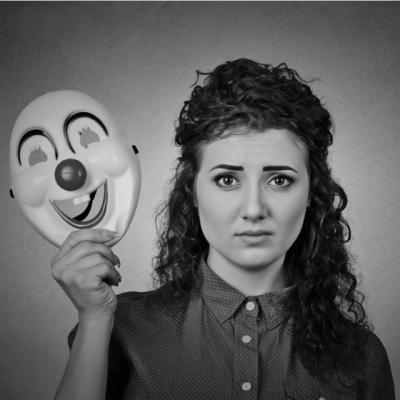 Parerea lui Radu: Traiesc cu minciuna pe care o merit