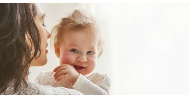 A fi tata inseamna mult. A fi mama inseamna TOTUL