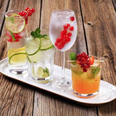 Cata apa trebuie sa bem in functie de varsta?