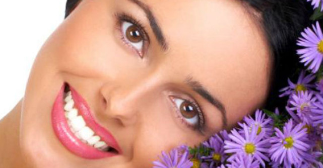 5 Ceaiuri medicinale pentru parul tau