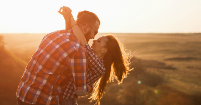 Regulile de aur ale iubirii. 30 de sfaturi care iti pot proteja sufletul de durere