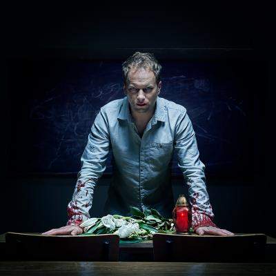 Din 23 august, la FOCUS SAT TV,  thrillerul politic BARON NOIR preda stafeta investigatiilor din PEDAGOGUL