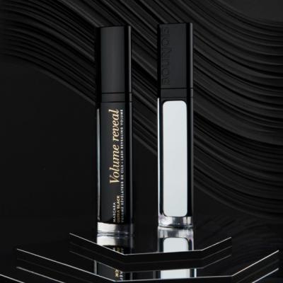 Bourjois prezinta Volume Reveal mascara Ultra Black Collection