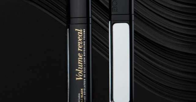 Bourjois prezinta Volume Reveal mascara Ultra Black Collection