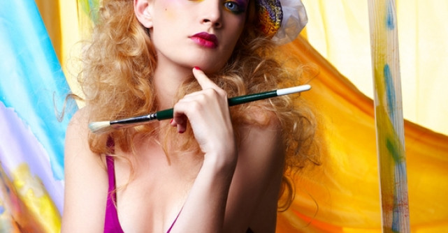 Foto: Vezi aici cum arata tabloul pictat cu sangele lui Amy Winehouse