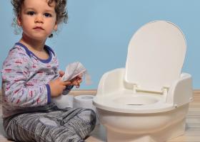 10 Semne că micuțul este pregătit pentru oliță