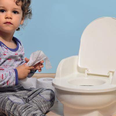 10 Semne că micuțul este pregătit pentru oliță