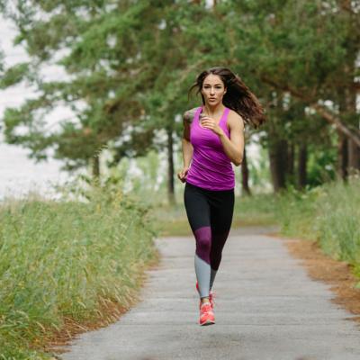 Cum ți se schimbă corpul când te apuci de alergat