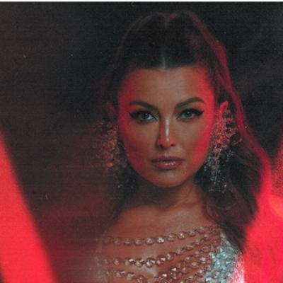 Elena Gheorghe lansează Voodoo – hit-ul incendiar al verii!