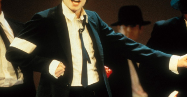 Monica Gabor si Paris Jackson vin cu Stirile zilei