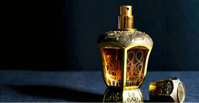 7 parfumuri orientale ca să te simți că într-o poveste arabească