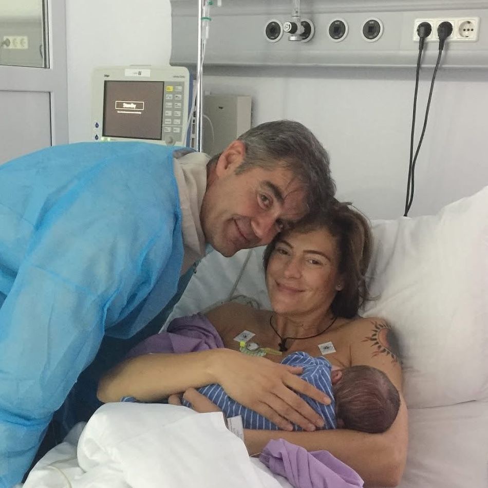 Lovitură cruntă pentru Roxana Ciuhulescu! După drama fiicei, mama ei se luptă cu cancerul: Vestea m-a pus la pământ...
