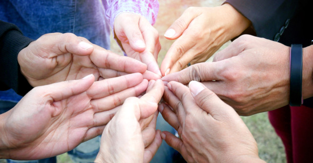 Vibratia saptamanii: REGĂSIRE și CONEXIUNE