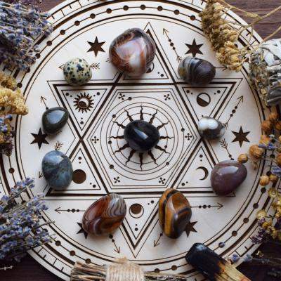 Horoscop Rune săptămâna 14-20 septembrie: Momentele electrizante trezesc în noi părți pe care le credeam uitate! 