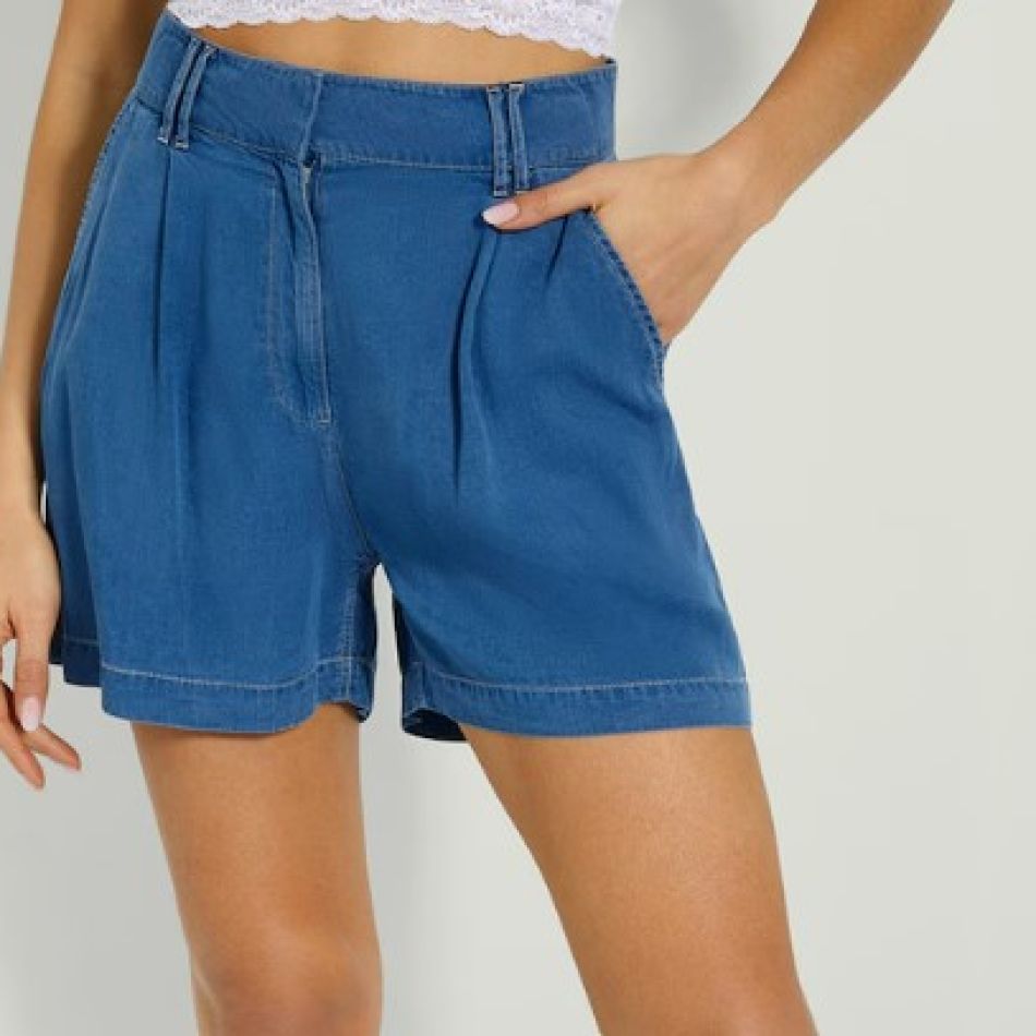 Descoperă 15 de modele de pantaloni scurți pentru femei. Alegerea perfectă pentru ținutele din această vară