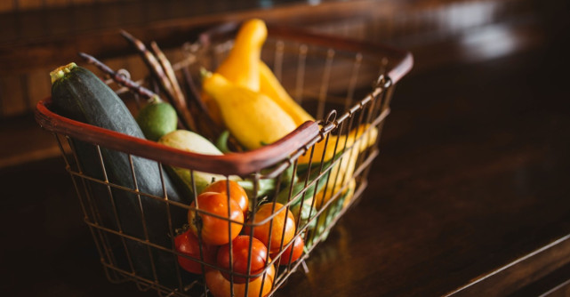 5 schimbari pe care le poti face in bucatarie pentru un stil de viata mai sustenabil