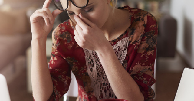 Scapa de migrena cat ai bate din palme