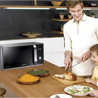 Electrocasnice negre de la Samsung