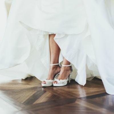 Sandale pentru mirese: 7 propuneri pentru nunți de vară
