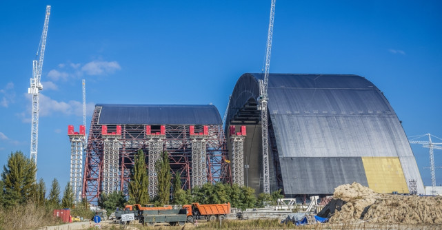 🔴 BREAKING NEWS | Rusia a lovit centrala de la Cernobîl