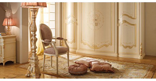 18 scaune in stilul clasic