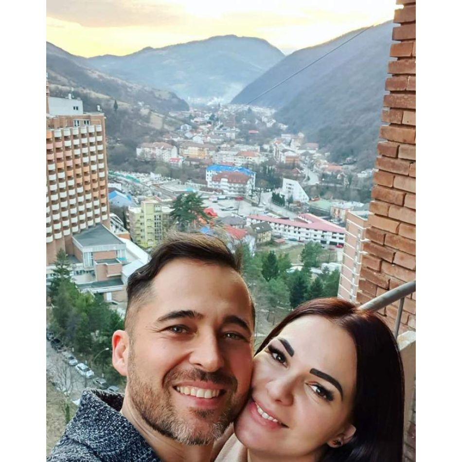 Nimeni nu se aștepta la asta! Și-au spus Adio după 18 ani de căsnicie! 