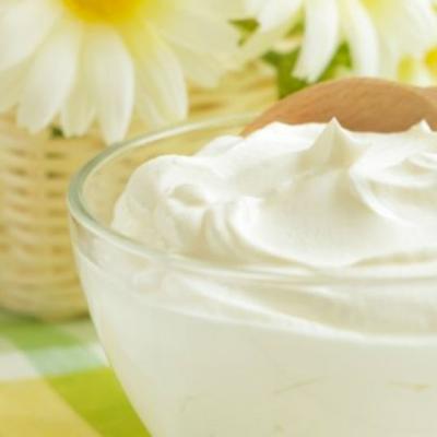 Iaurtul - alimentul esential al unei diete sanatoase 