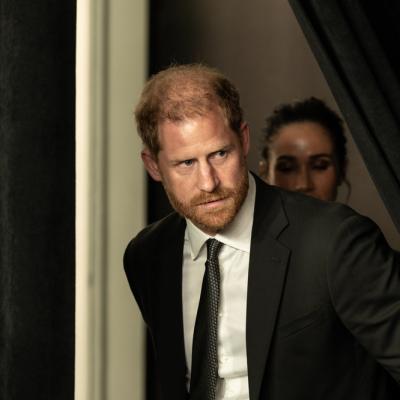 Prințul Harry, moment amuzant cu o capră în timpul unei ședințe de yoga