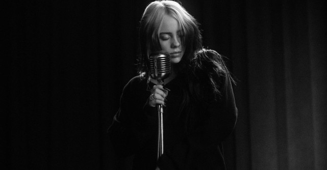 Billie Eilish lansează videoclipul piesei No Time To Die, coloana sonoră a filmului James Bond