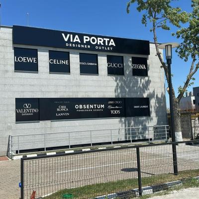 Via Porta - primul designer outlet din România 