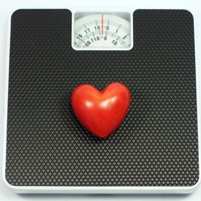 Eu grasuta, el slabut. Exista dragoste dincolo de cantar?