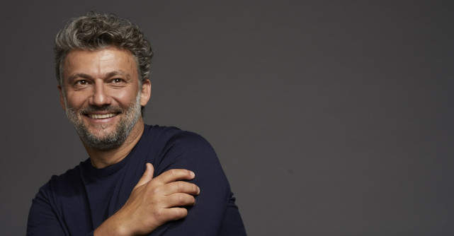 Jonas Kaufmann „cel mai hot tenor al lumii”, vine la București pentru o distribuție de gală în Aida la Masters of Classics