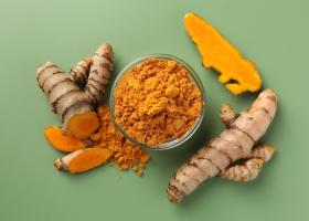Turmericul – Elixirul auriu al echilibrului: ritualuri, vindecare blândă, frumusețe și armonie cotidiană