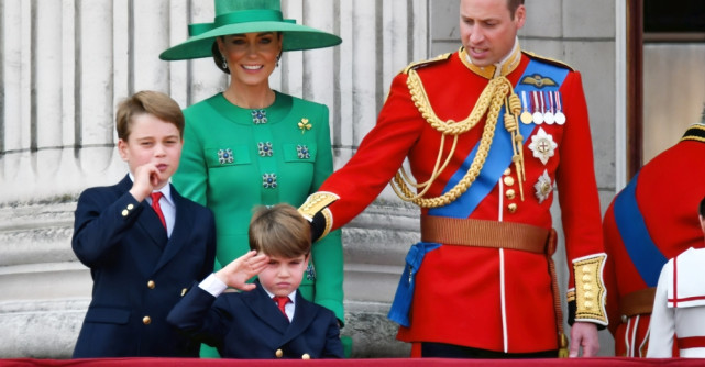 Prințul Louis a împlinit 8 ani. Zâmbetul din imaginile postate de Prințesa Kate a topit inimile fanilor