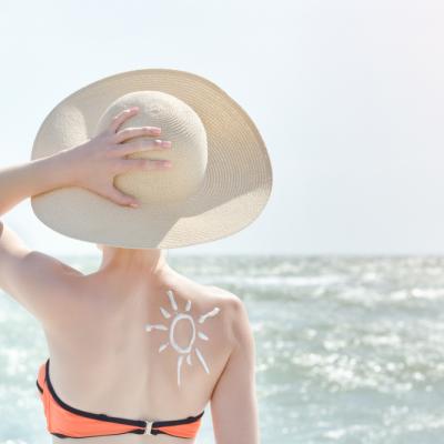 Ai voie la soare dacă ai pielea sensibilă? Iată ce spun specialiștii