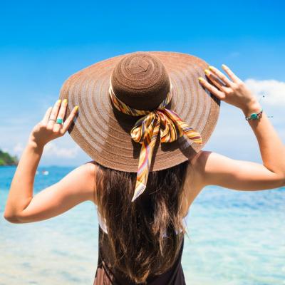 6 produse care nu trebuie să îți lipsească vara asta în vacanța la mare