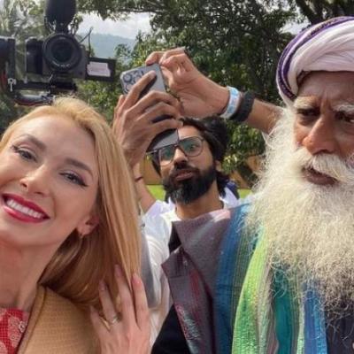 Andreea Bălan, gest emoționant după s-a întors din India. Ce a făcut artista de îndată ce a ajuns acasă?