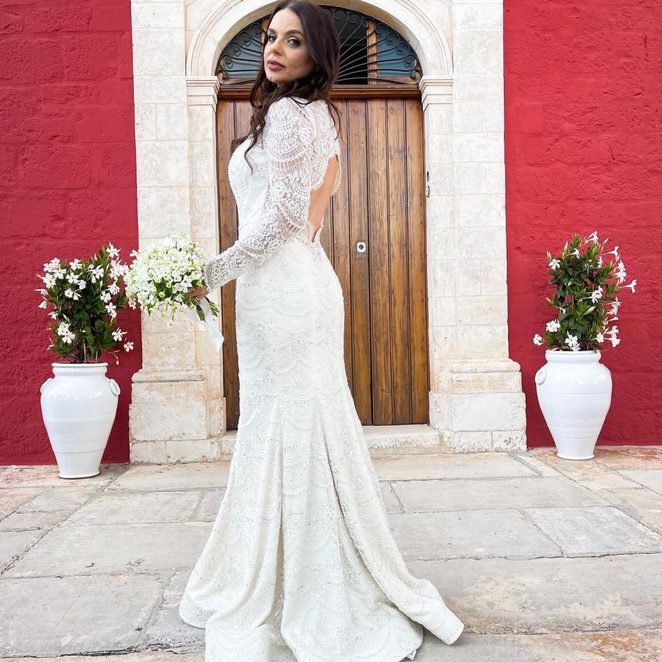 Cătălina Grama și Paul Ipate s-au căsătorit civil, în Italia. Imagini de la nunta celor doi