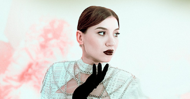 Paulina lansează piesa 'Metamorfoza', extrasă de pe viitorul său album 'Te iubesc, te urăsc'