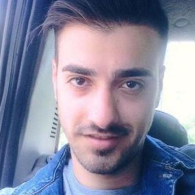 Liviu Teodorescu, gestul care i-a adus un zâmbet unui copil grav bolnav. Artistul a venit cu chitara în salonul de la spital