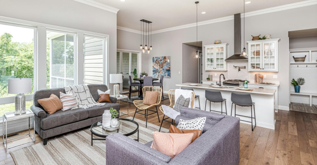 3 întrebări pe care să ți le pui înainte de a înlocui covorul din living