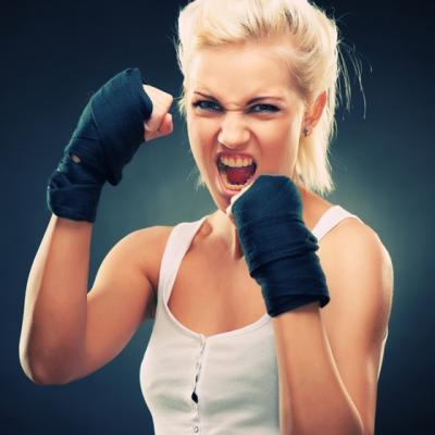 15 lucruri enervante pe care le spun oamenii singuri