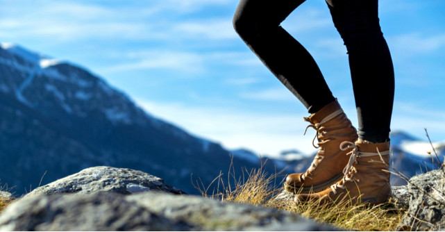 Bocanci de munte călduroși: 5 perechi practice de ghete de iarnă