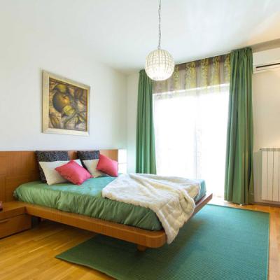 Beneficiaza de un interior deosebit  de la Galeriile Noblesse, cadou de casa noua de la Ibiza Sol Residence