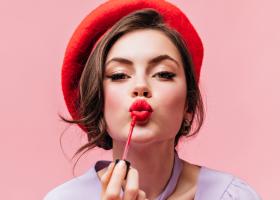 Rezistenta indelungata: 3 rujuri pe care le poti purta indiferent de eveniment