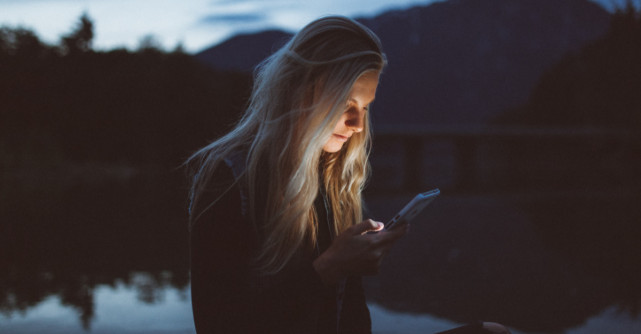 3 obiceiuri zilnice care iti saboteaza sanatatea mintala. Cum sa-ti recuperezi linistea