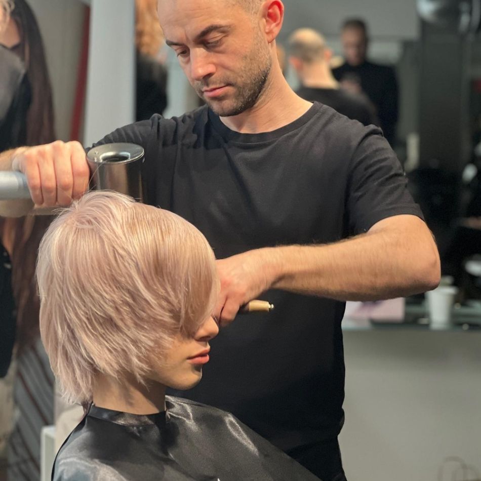Cărarea laterală, noul statement al sezonului