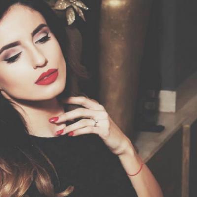 DRESSBOX, locul in care poti inchiria o tinuta fabuloasa pentru orice ocazie 